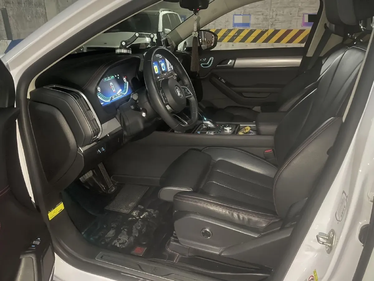 2019 Volkswagen Teramont 2.0T 220HP L4 7DCT,autocango,china used car exporter,china ev exporter,chinese used car exporter,chinese used ev exporter