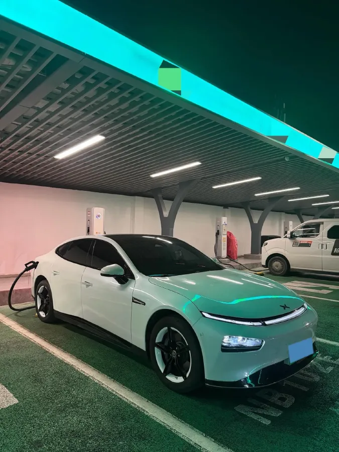 2020 Xpeng P7 BEV 70.8KWH,autocango,china used car exporter,china ev exporter,chinese used car exporter,chinese used ev exporter