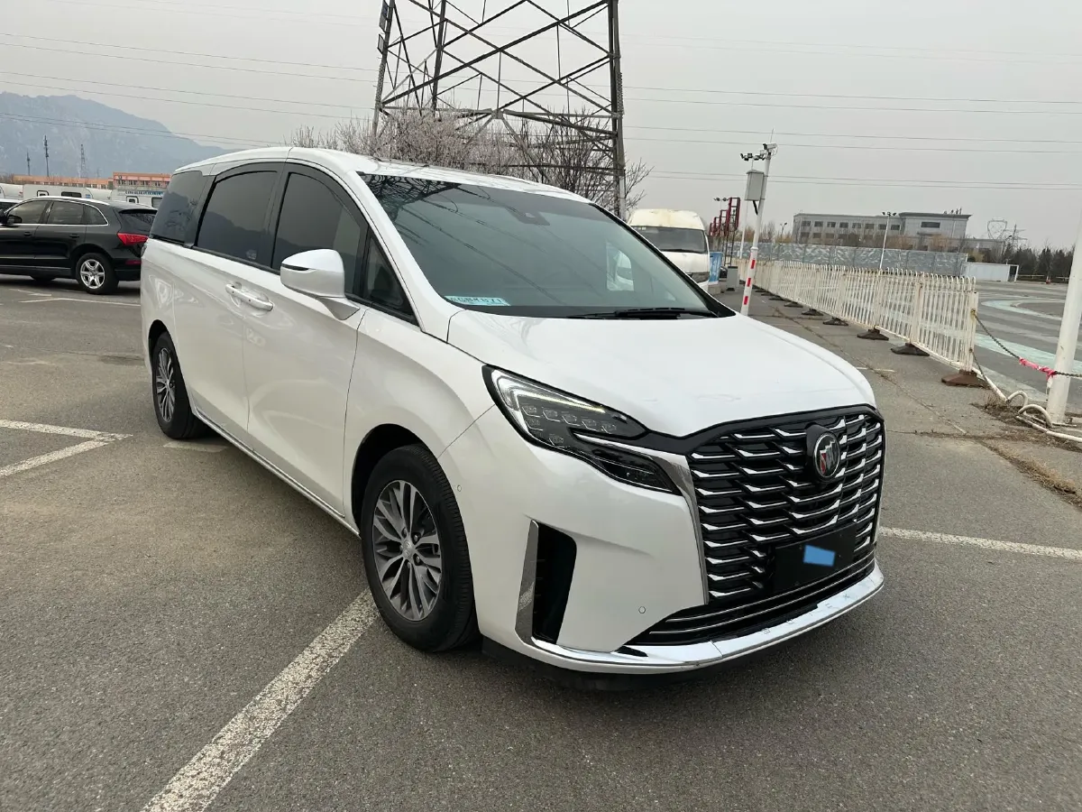 2023 Buick GL8 2.0T 237HP L4 9AT,autocango,china used car exporter,china ev exporter,chinese used car exporter,chinese used ev exporter