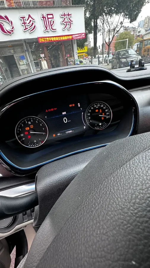 2023 Buick GL8 2.0T 237HP L4 9AT,autocango,china used car exporter,china ev exporter,chinese used car exporter,chinese used ev exporter