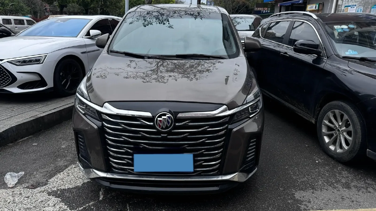 2023 Buick GL8 2.0T 237HP L4 9AT,autocango,china used car exporter,china ev exporter,chinese used car exporter,chinese used ev exporter