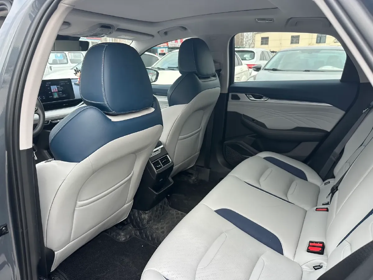 2023 Geely Preface 2.0T 190HP L4 7DCT,autocango,china used car exporter,china ev exporter,chinese used car exporter,chinese used ev exporter