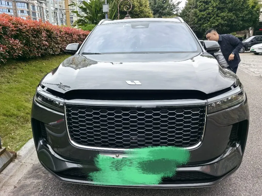 2021 Li ONE Range Extended 131HP REEV 40.5KWH,autocango,china used car exporter,china ev exporter,chinese used car exporter,chinese used ev exporter