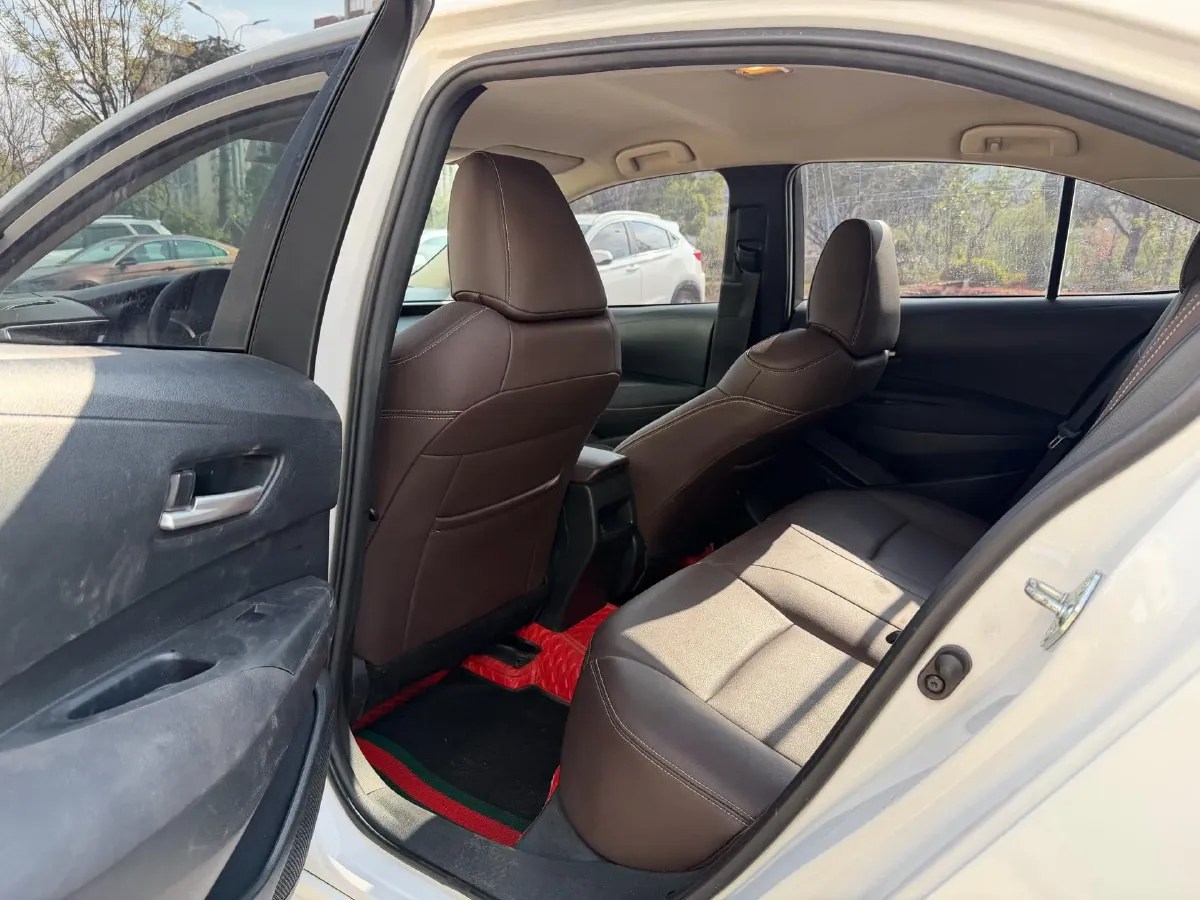 2021 Toyota Corolla 1.5L 121HP L3 CVT,autocango,china used car exporter,china ev exporter,chinese used car exporter,chinese used ev exporter