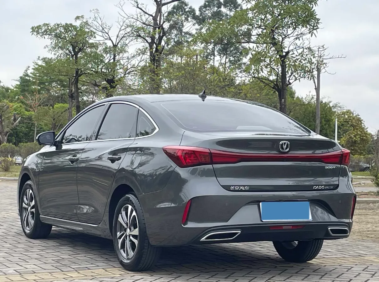 2022 ChangAn Eado 1.4T 160HP L4 7DCT,autocango,china used car exporter,china ev exporter,chinese used car exporter,chinese used ev exporter