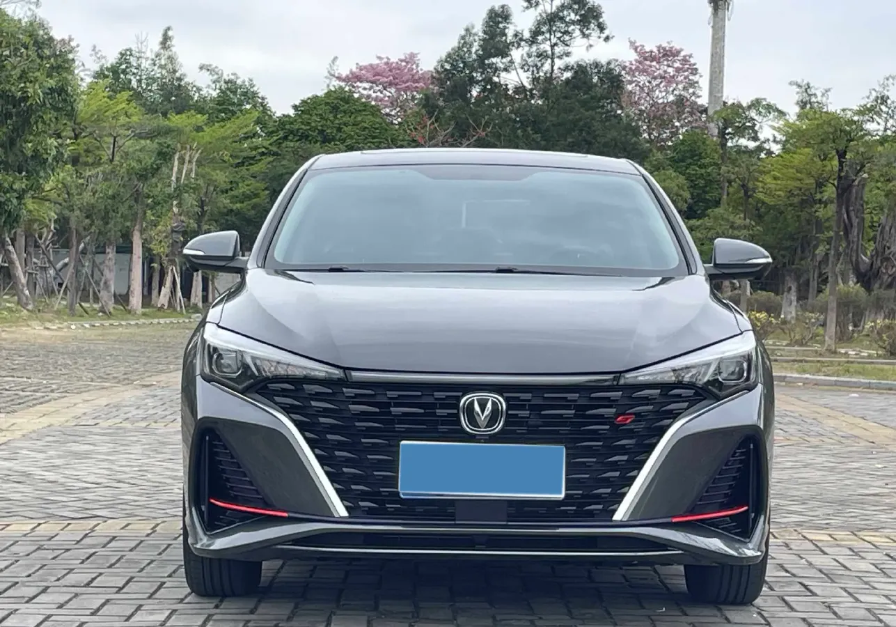 2022 ChangAn Eado 1.4T 160HP L4 7DCT,autocango,china used car exporter,china ev exporter,chinese used car exporter,chinese used ev exporter