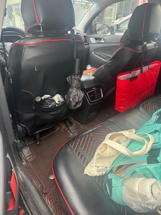 2015 Hyundai Tucson 1.6T 177HP L4 7DCT,autocango,china used car exporter,china ev exporter,chinese used car exporter,chinese used ev exporter