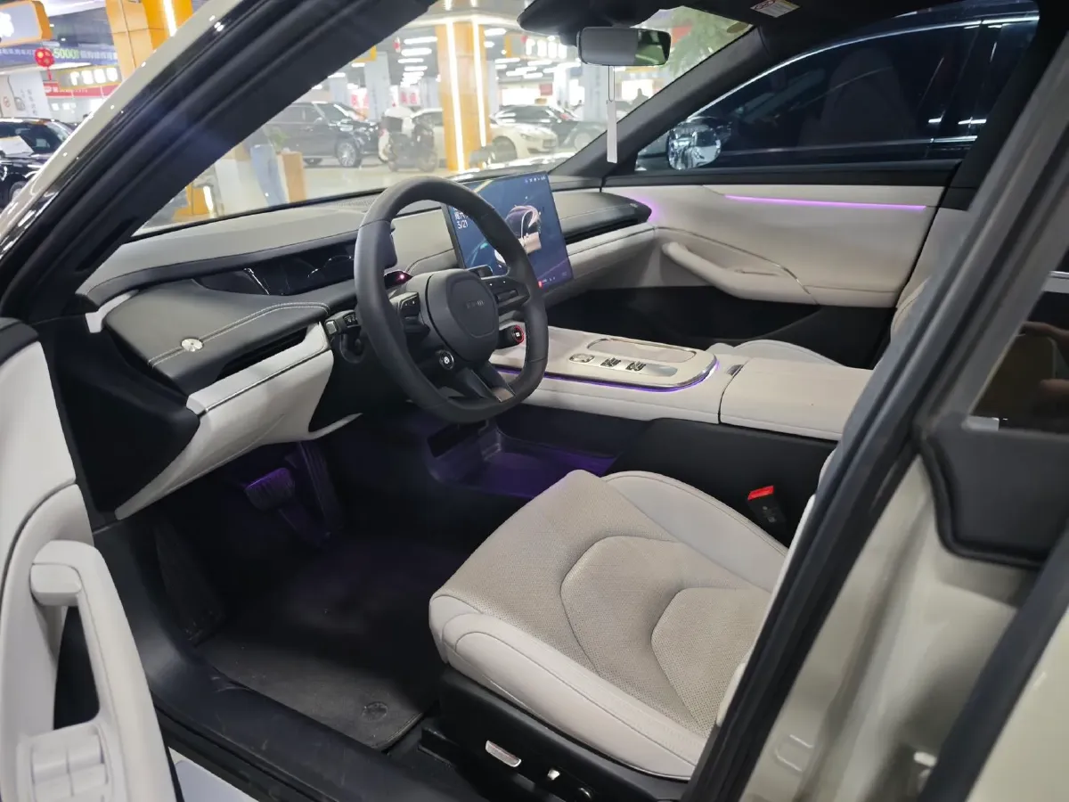 2024 MI SU7 BEV 73.6KWH,autocango,china used car exporter,china ev exporter,chinese used car exporter,chinese used ev exporter