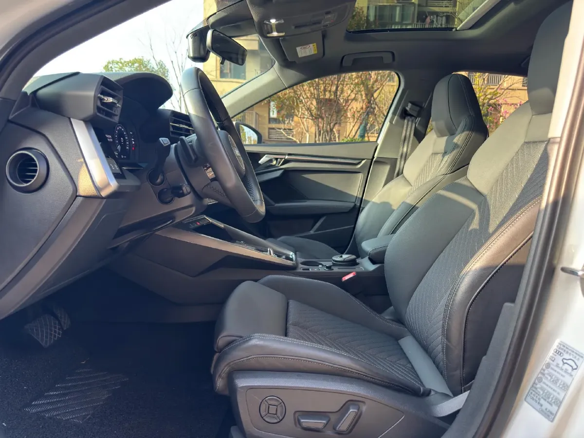 2021 Audi A3 1.4T 150HP L4 7DCT,autocango,china used car exporter,china ev exporter,chinese used car exporter,chinese used ev exporter