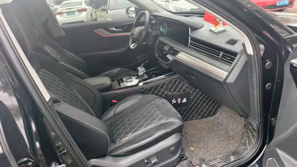 2019 HongQi HS5 2.0T 224HP L4 6AT,autocango,china used car exporter,china ev exporter,chinese used car exporter,chinese used ev exporter