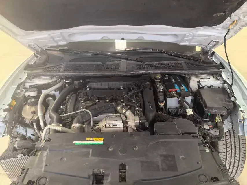 2021 Citroen C5 X 1.6T 175HP L4 8AT,autocango,china used car exporter,china ev exporter,chinese used car exporter,chinese used ev exporter