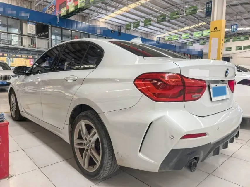 2023 BMW 1 Series 1.5T 136HP L3 7DCT,autocango,china used car exporter,china ev exporter,chinese used car exporter,chinese used ev exporter