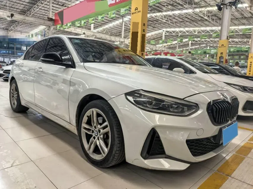 2023 BMW 1 Series 1.5T 136HP L3 7DCT,autocango,china used car exporter,china ev exporter,chinese used car exporter,chinese used ev exporter
