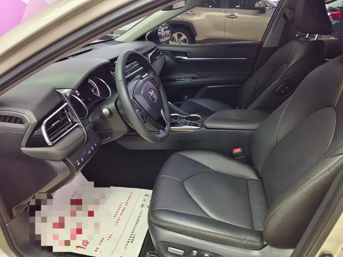 2019 Toyota Camry 2.5L 209HP L4 8AT,autocango,china used car exporter,china ev exporter,chinese used car exporter,chinese used ev exporter