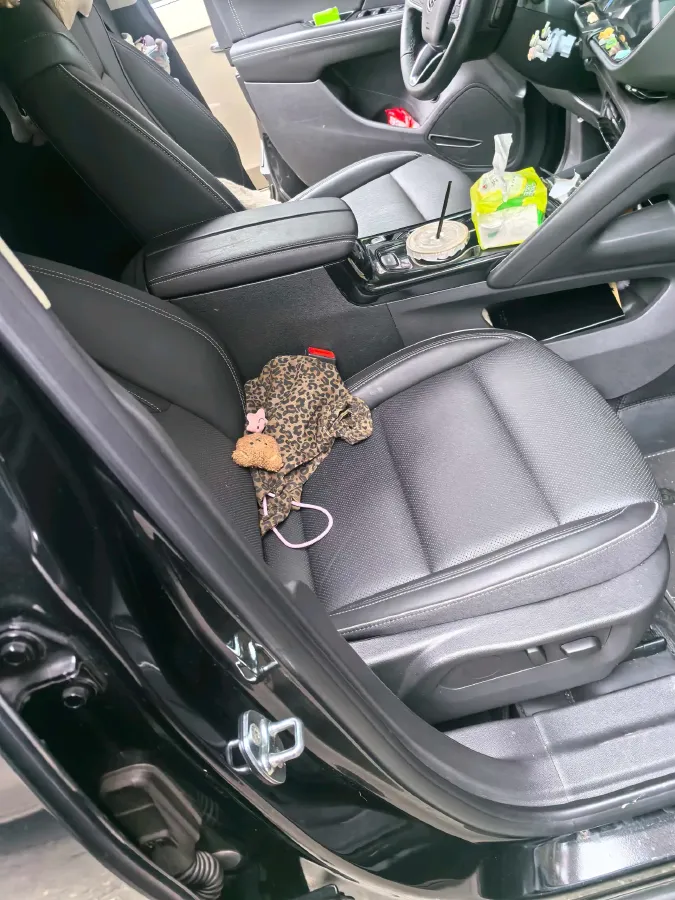 2023 Buick EnvisionS 1.5T 211HP L4 9AT,autocango,china used car exporter,china ev exporter,chinese used car exporter,chinese used ev exporter