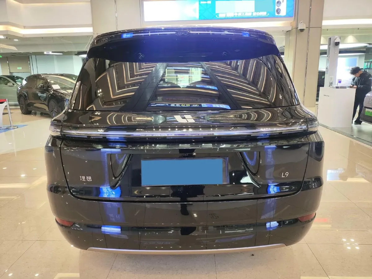 2025 Li L9 Range Extended 154HP REEV,autocango,china used car exporter,china ev exporter,chinese used car exporter,chinese used ev exporter