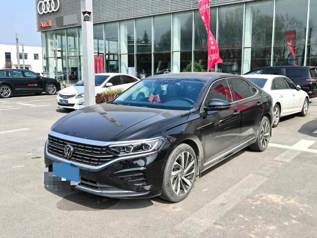2023 Volkswagen Passat 2.0T 186HP L4 7DCT,autocango,china used car exporter,china ev exporter,chinese used car exporter,chinese used ev exporter