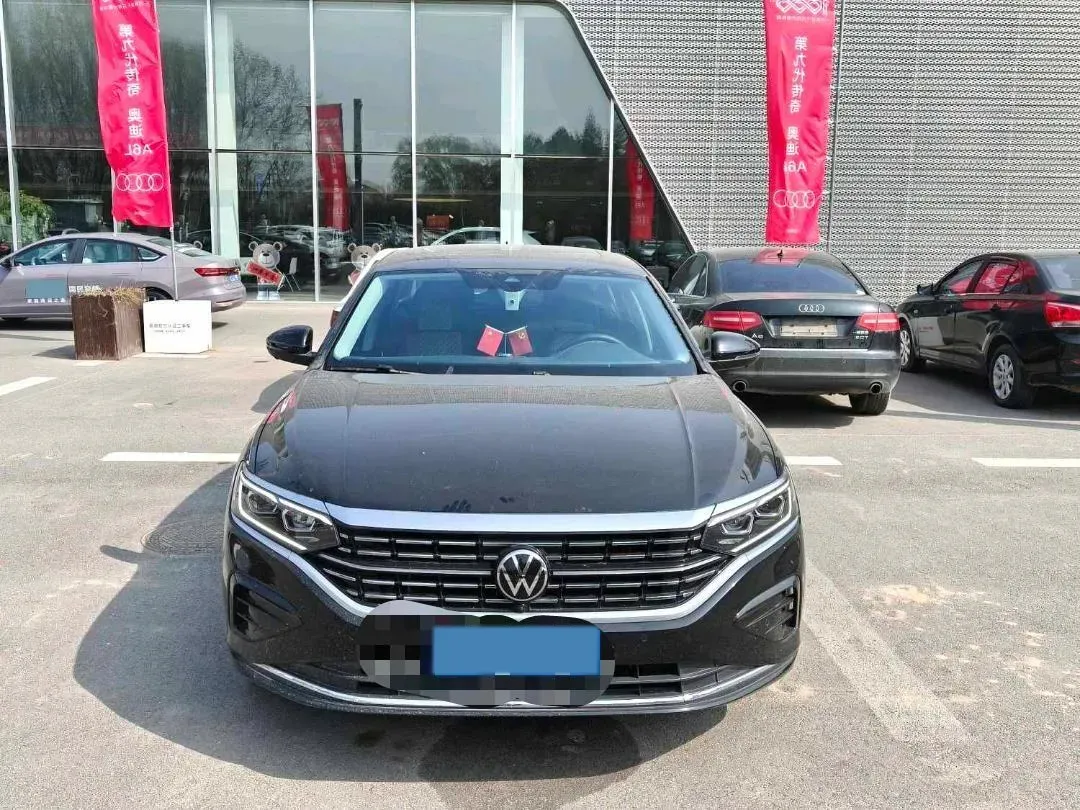 2023 Volkswagen Passat 2.0T 186HP L4 7DCT,autocango,china used car exporter,china ev exporter,chinese used car exporter,chinese used ev exporter