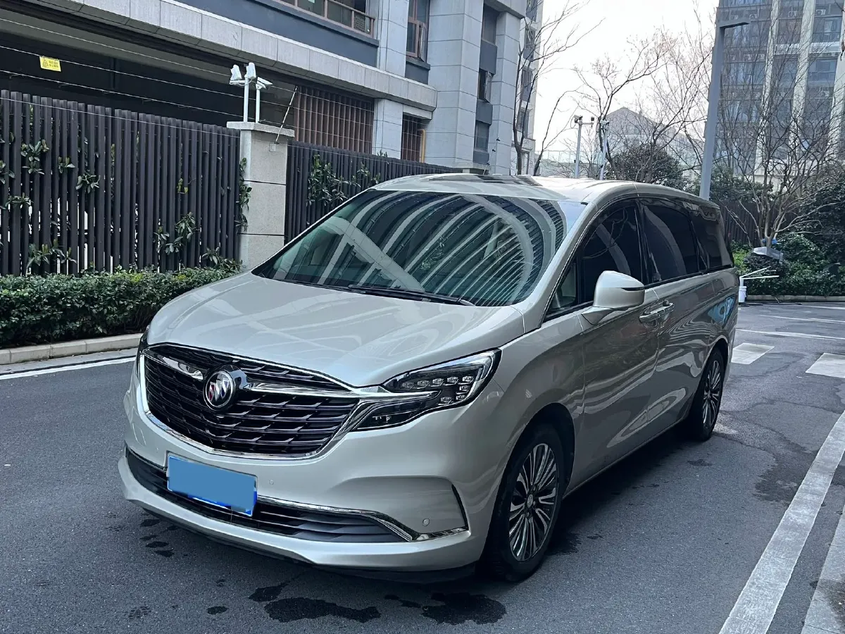 2023 Buick GL8 2.0T 237HP L4 9AT,autocango,china used car exporter,china ev exporter,chinese used car exporter,chinese used ev exporter