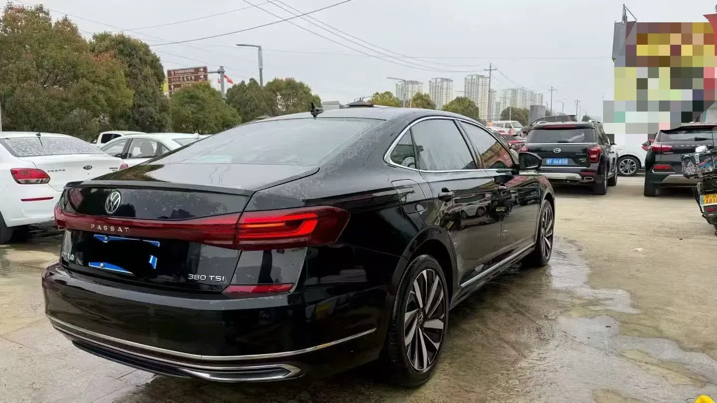 2025 Volkswagen Passat 2.0T 220HP L4 7DCT,autocango,china used car exporter,china ev exporter,chinese used car exporter,chinese used ev exporter