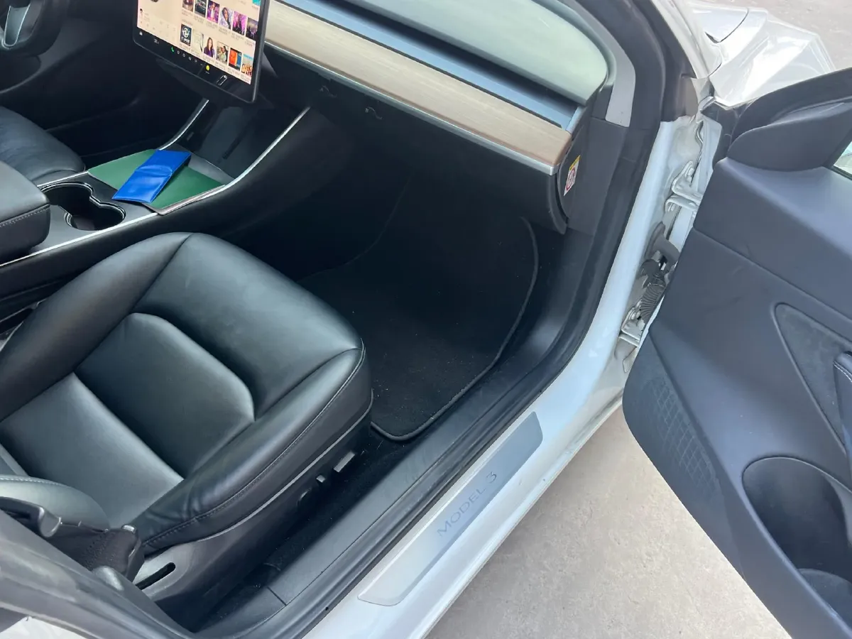 2019 Tesla Model 3 BEV 60KWH,autocango,china used car exporter,china ev exporter,chinese used car exporter,chinese used ev exporter