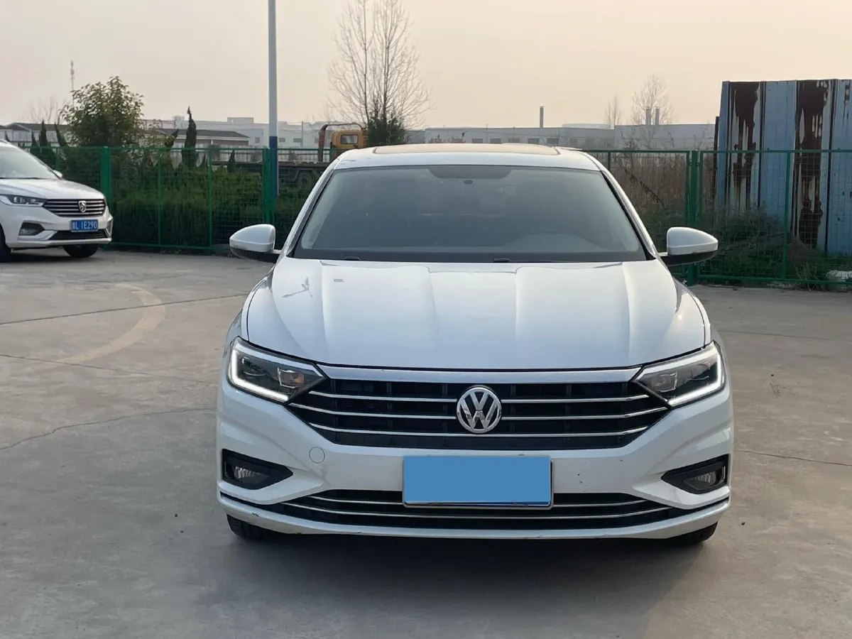 2021 Volkswagen Sagitar 1.2T 116HP L4 7DCT,autocango,china used car exporter,china ev exporter,chinese used car exporter,chinese used ev exporter