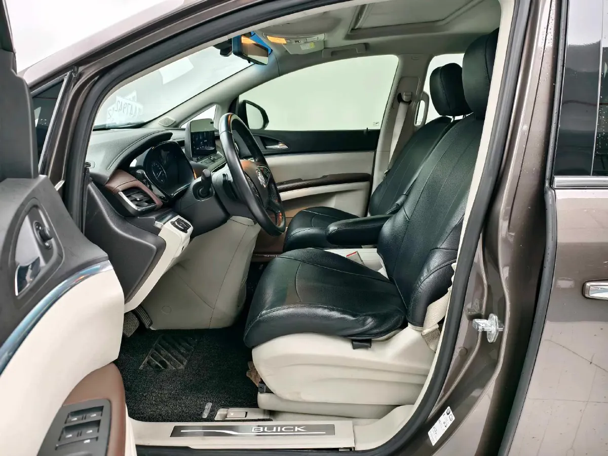 2021 Buick GL8 2.0T 237HP L4 9AT,autocango,china used car exporter,china ev exporter,chinese used car exporter,chinese used ev exporter