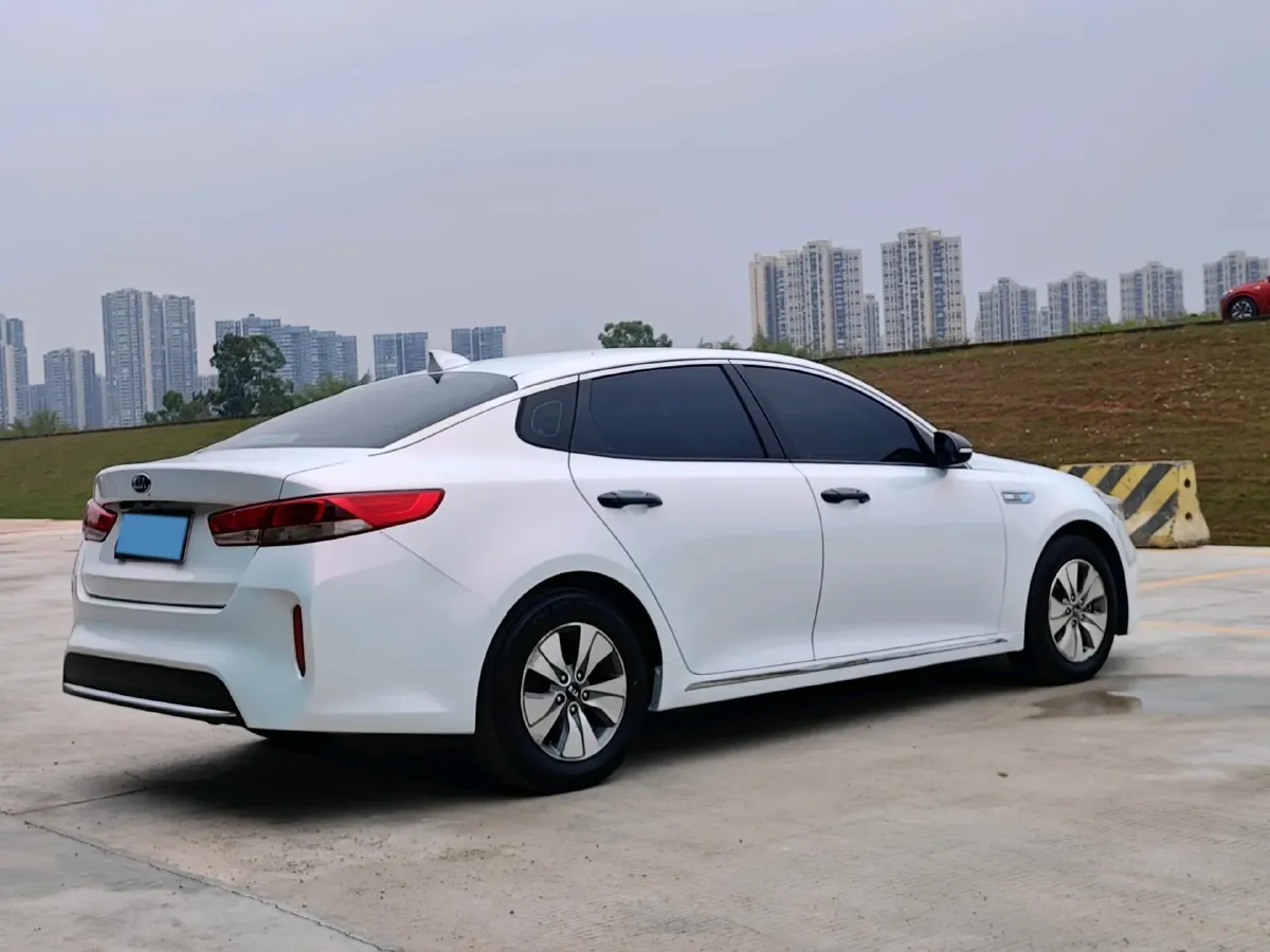 2016 Kia K5 2.0L 156HP L4 6AT Hybrid,autocango,china used car exporter,china ev exporter,chinese used car exporter,chinese used ev exporter