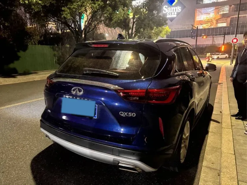 2018 Mitsubishi Pajero 3.0L 174HP V6 5AT,autocango,china used car exporter,china ev exporter,chinese used car exporter,chinese used ev exporter