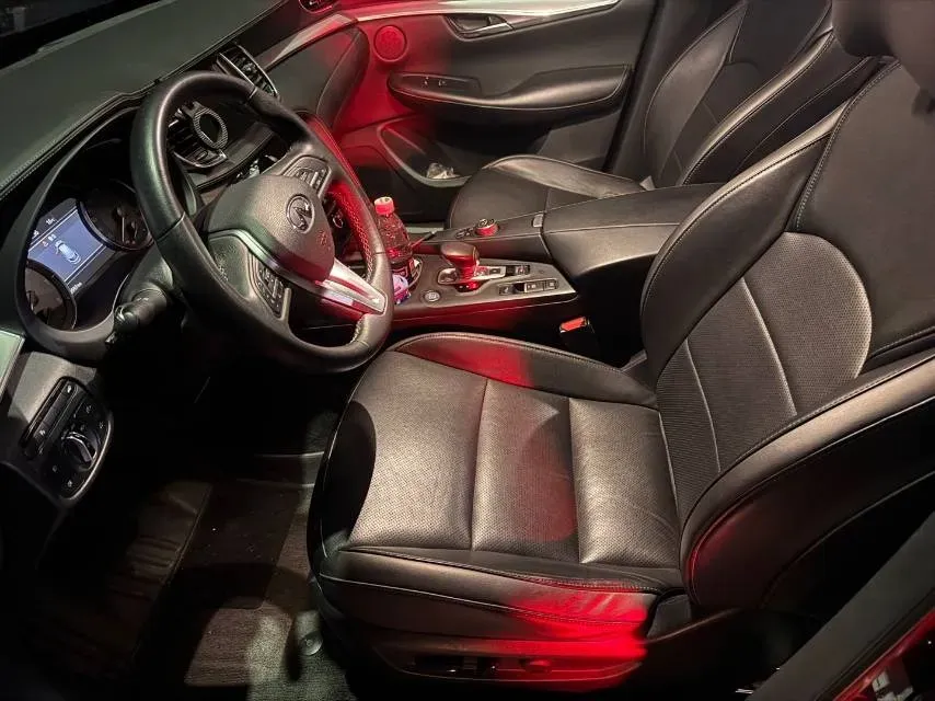 2018 Mitsubishi Pajero 3.0L 174HP V6 5AT,autocango,china used car exporter,china ev exporter,chinese used car exporter,chinese used ev exporter