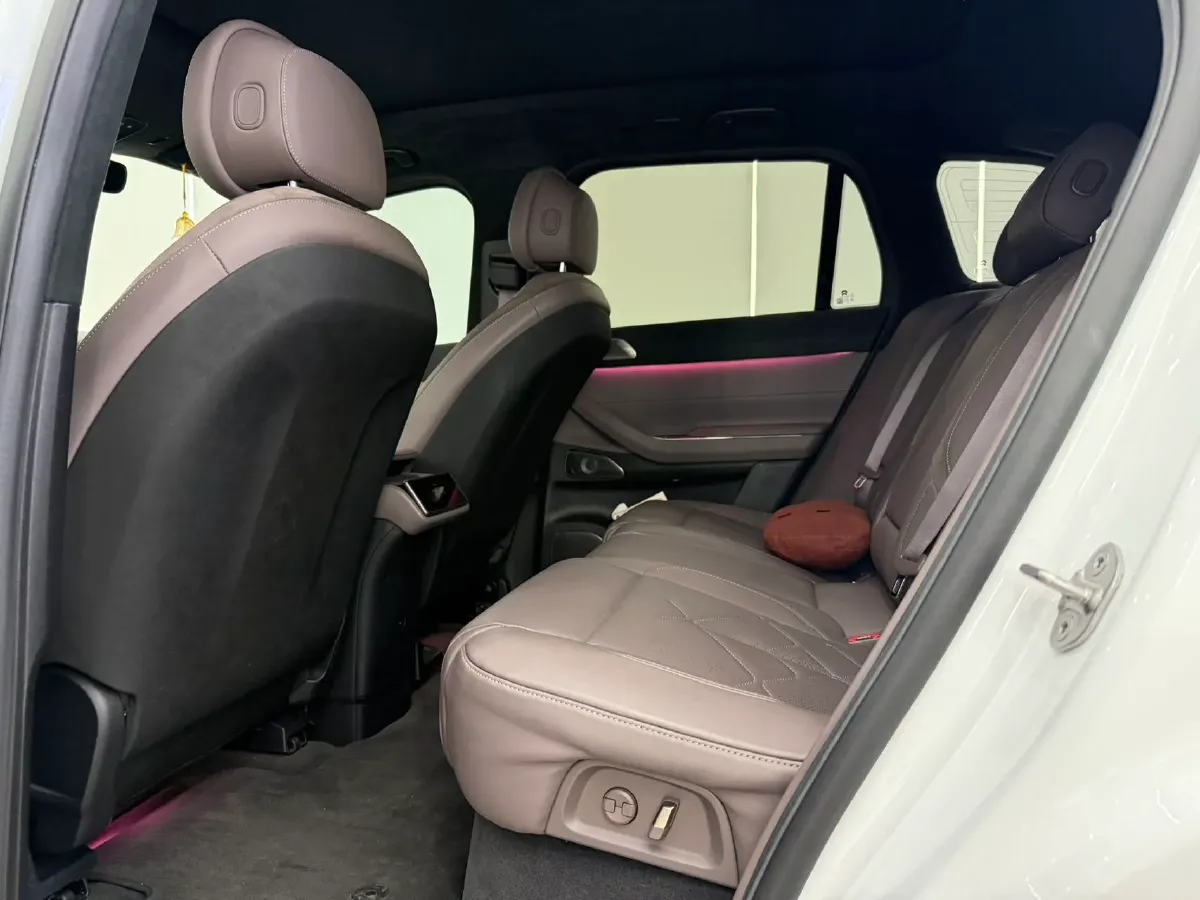 2022 NIO ES7 BEV 75KWH,autocango,china used car exporter,china ev exporter,chinese used car exporter,chinese used ev exporter