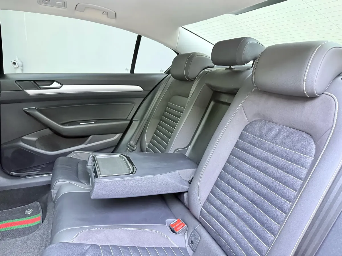 2020 Volkswagen Magotan 1.4T 150HP L4 7DCT,autocango,china used car exporter,china ev exporter,chinese used car exporter,chinese used ev exporter