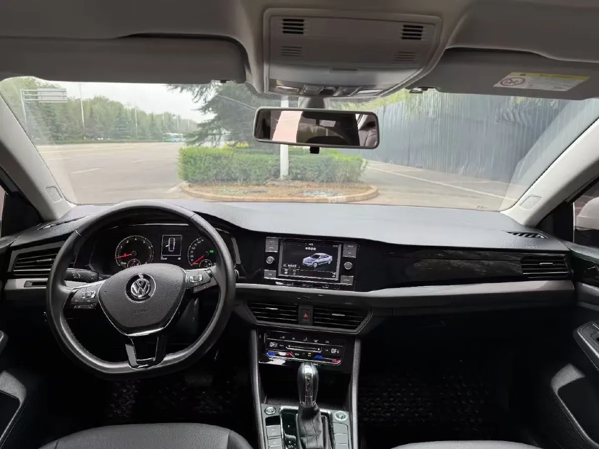 2020 Volkswagen Bora 1.5L 113HP L4 6AT,autocango,china used car exporter,china ev exporter,chinese used car exporter,chinese used ev exporter