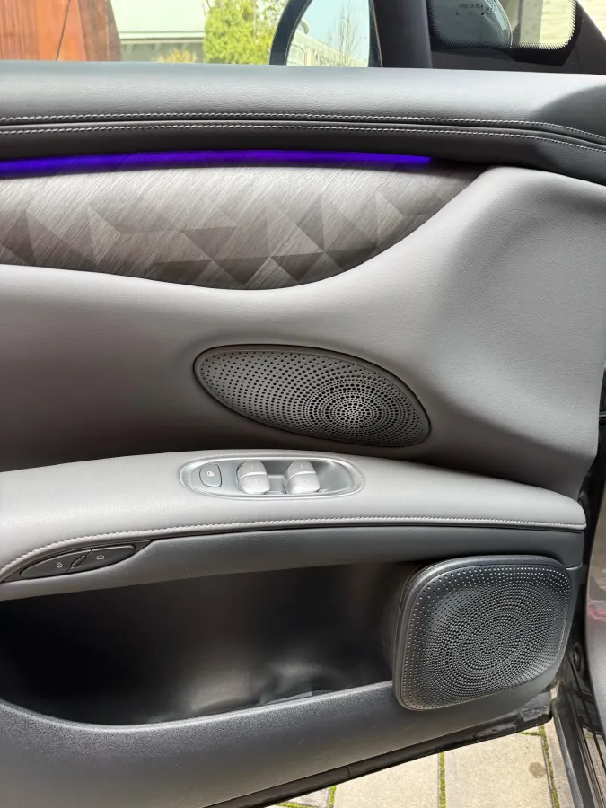 2023 IM LS6 BEV 100KWH,autocango,china used car exporter,china ev exporter,chinese used car exporter,chinese used ev exporter