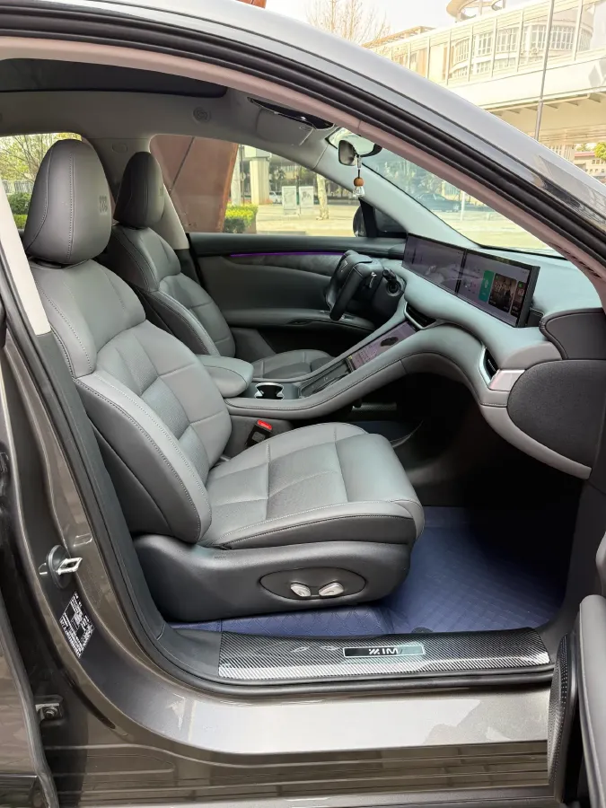 2023 IM LS6 BEV 100KWH,autocango,china used car exporter,china ev exporter,chinese used car exporter,chinese used ev exporter