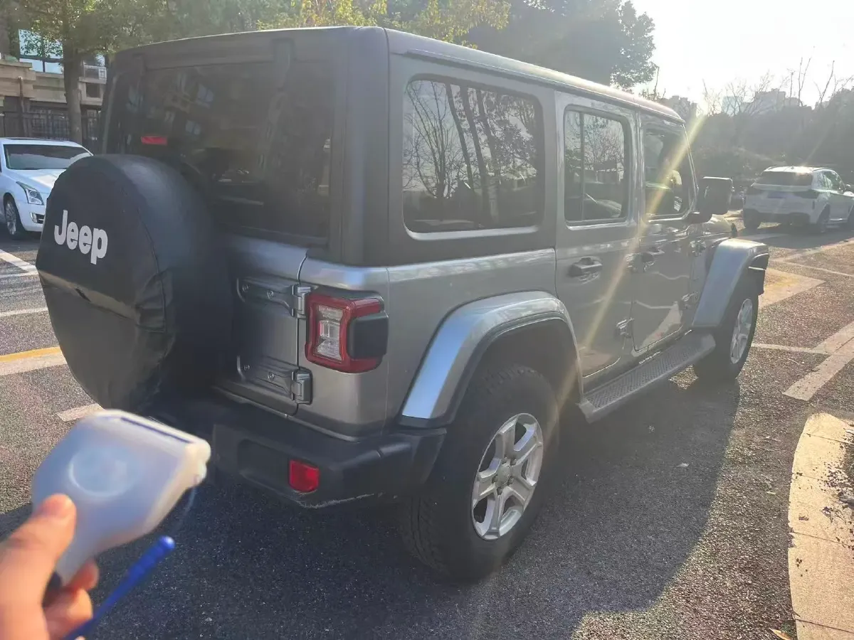 2019 Jeep Wrangler 2.0T 266HP L4 8AT,autocango,china used car exporter,china ev exporter,chinese used car exporter,chinese used ev exporter