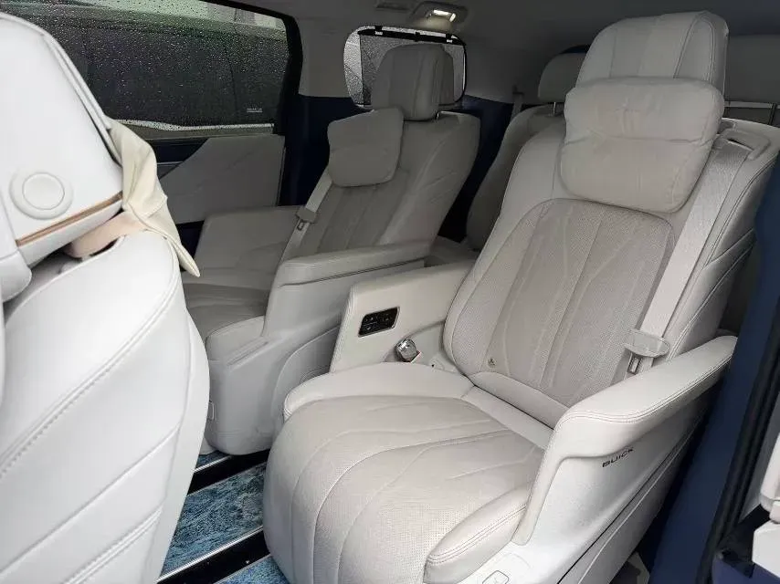 2024 Buick GL8 1.5T 180HP L4 2DHT PHEV 24.4KWH,autocango,china used car exporter,china ev exporter,chinese used car exporter,chinese used ev exporter