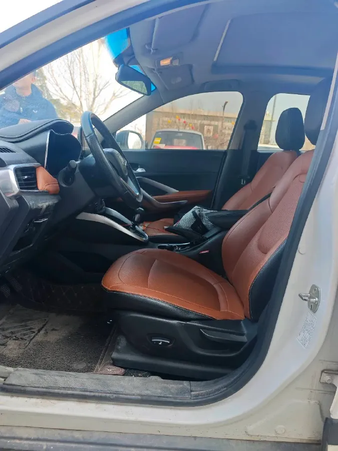 2017 BaoJun 510 1.5L 112HP L4 6MT,autocango,china used car exporter,china ev exporter,chinese used car exporter,chinese used ev exporter