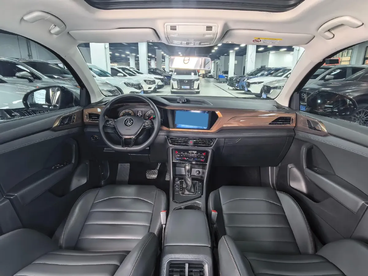 2021 Volkswagen Tharu 1.4T 150HP L4 7DCT,autocango,china used car exporter,china ev exporter,chinese used car exporter,chinese used ev exporter