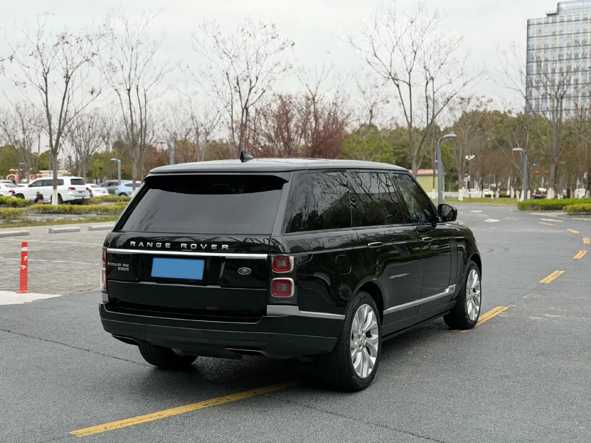 2018 Land Rover Range Rover 3.0T 381HP V6 8AT,autocango,china used car exporter,china ev exporter,chinese used car exporter,chinese used ev exporter