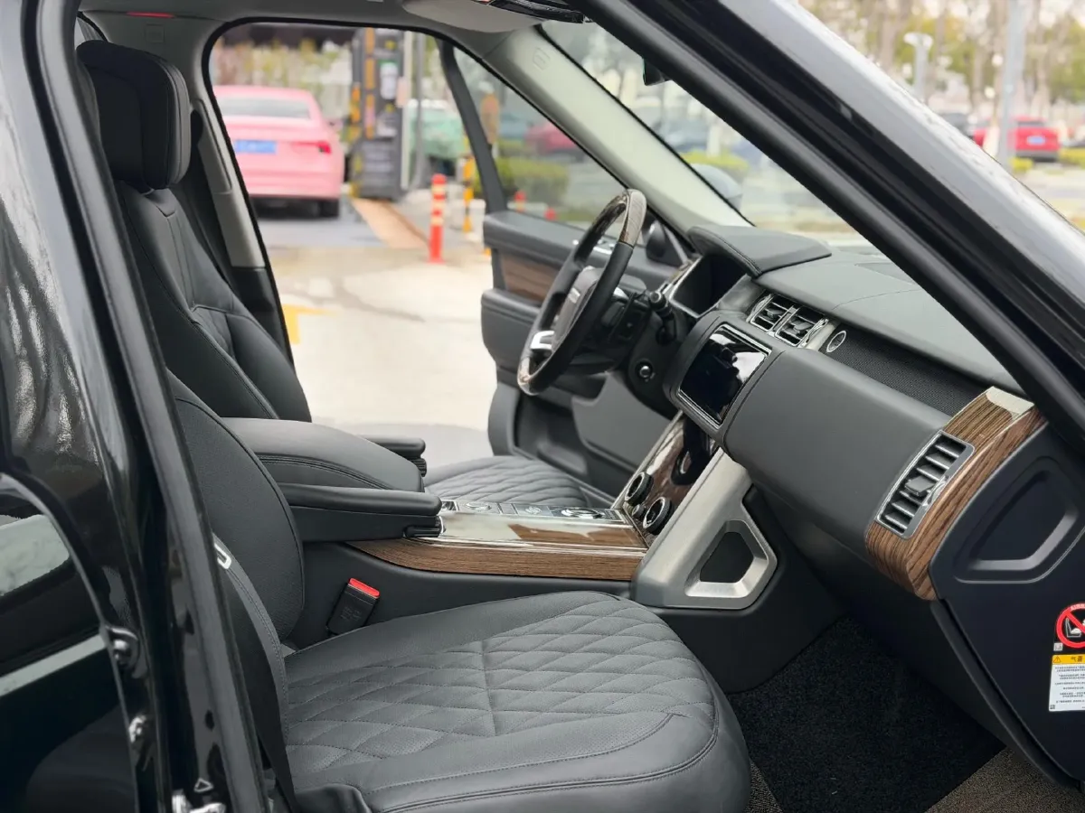 2018 Land Rover Range Rover 3.0T 381HP V6 8AT,autocango,china used car exporter,china ev exporter,chinese used car exporter,chinese used ev exporter