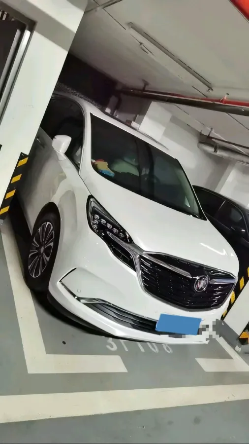 2022 Buick GL8 2.0T 237HP L4 9AT,autocango,china used car exporter,china ev exporter,chinese used car exporter,chinese used ev exporter