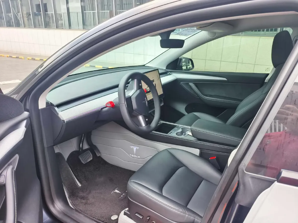 2024 Iveco OuSheng BEV 77.28KWH,autocango,china used car exporter,china ev exporter,chinese used car exporter,chinese used ev exporter