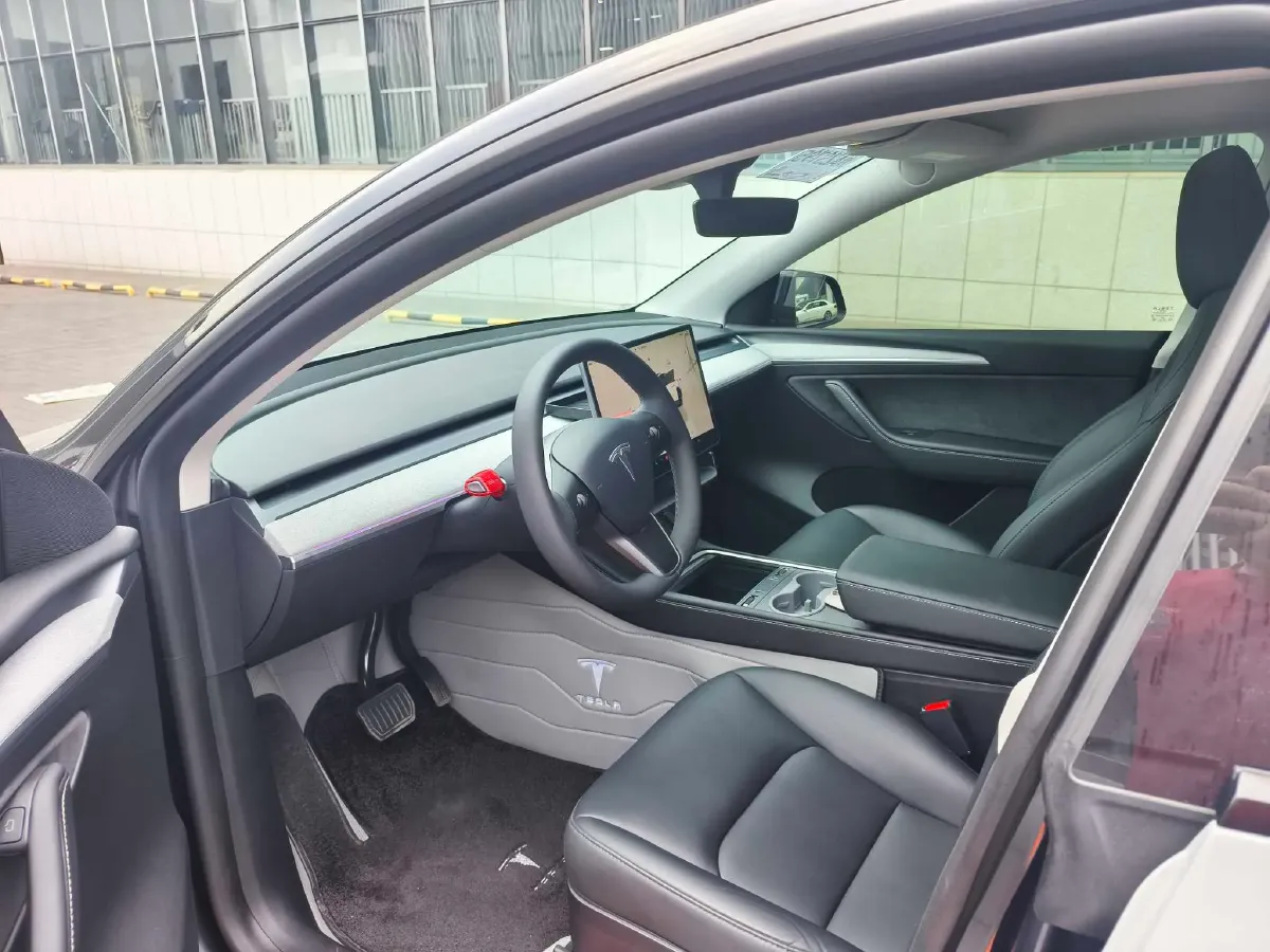 2024 Iveco OuSheng BEV 77.28KWH,autocango,china used car exporter,china ev exporter,chinese used car exporter,chinese used ev exporter