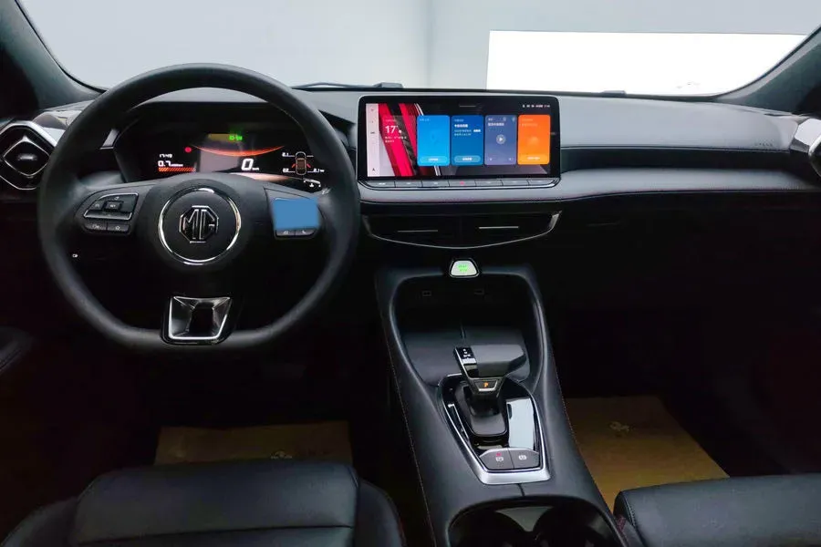 2025 MG 5 1.5T 181HP L4 7DCT,autocango,china used car exporter,china ev exporter,chinese used car exporter,chinese used ev exporter