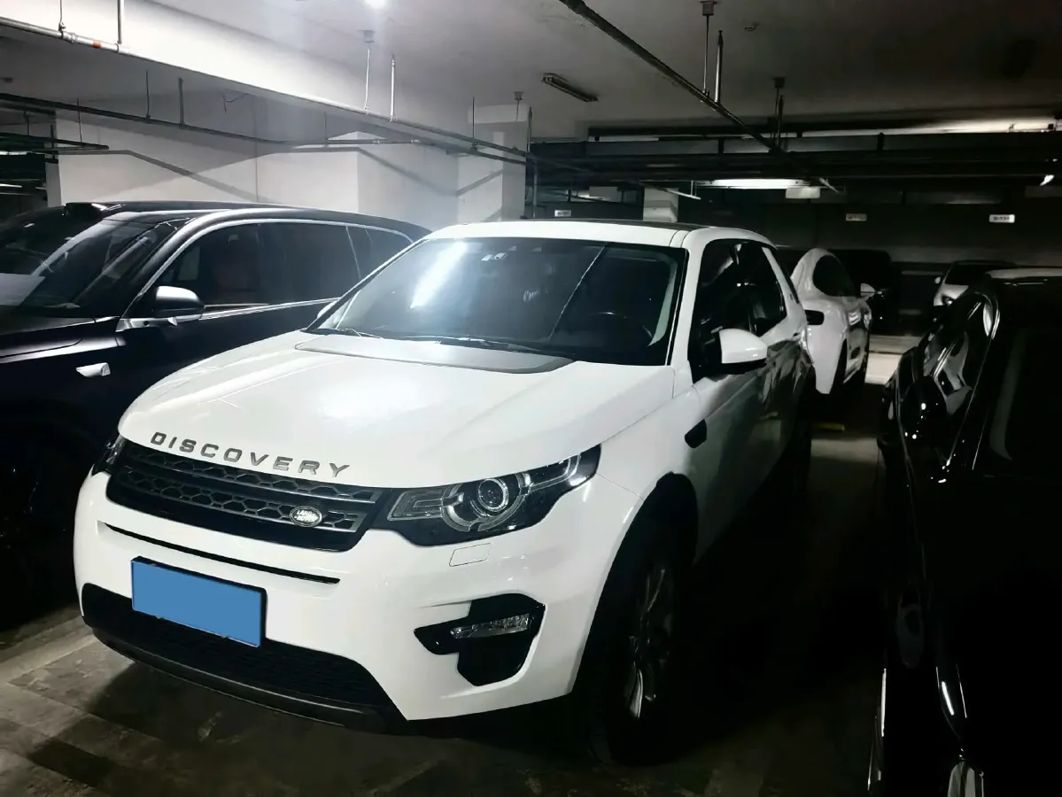 2019 Land Rover Discovery Sport 2.0T 241HP L4 9AT,autocango,china used car exporter,china ev exporter,chinese used car exporter,chinese used ev exporter