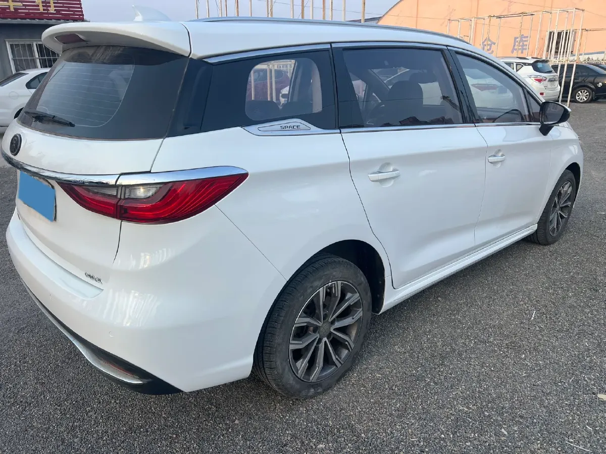 2019 BYD Song MAX 1.5T 160HP L4 6DCT,autocango,china used car exporter,china ev exporter,chinese used car exporter,chinese used ev exporter