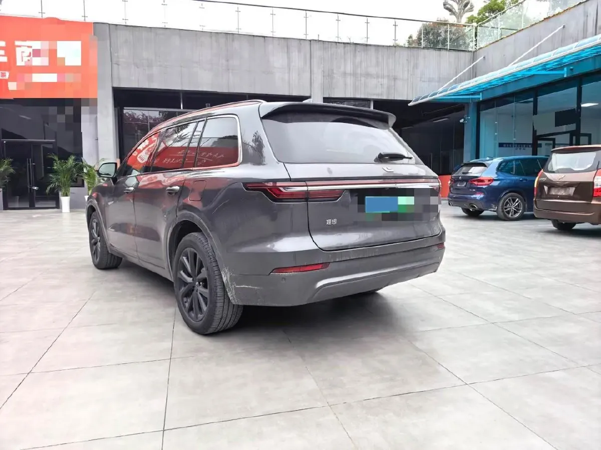 2020 Li ONE Range Extended 131HP REEV 40.5KWH,autocango,china used car exporter,china ev exporter,chinese used car exporter,chinese used ev exporter