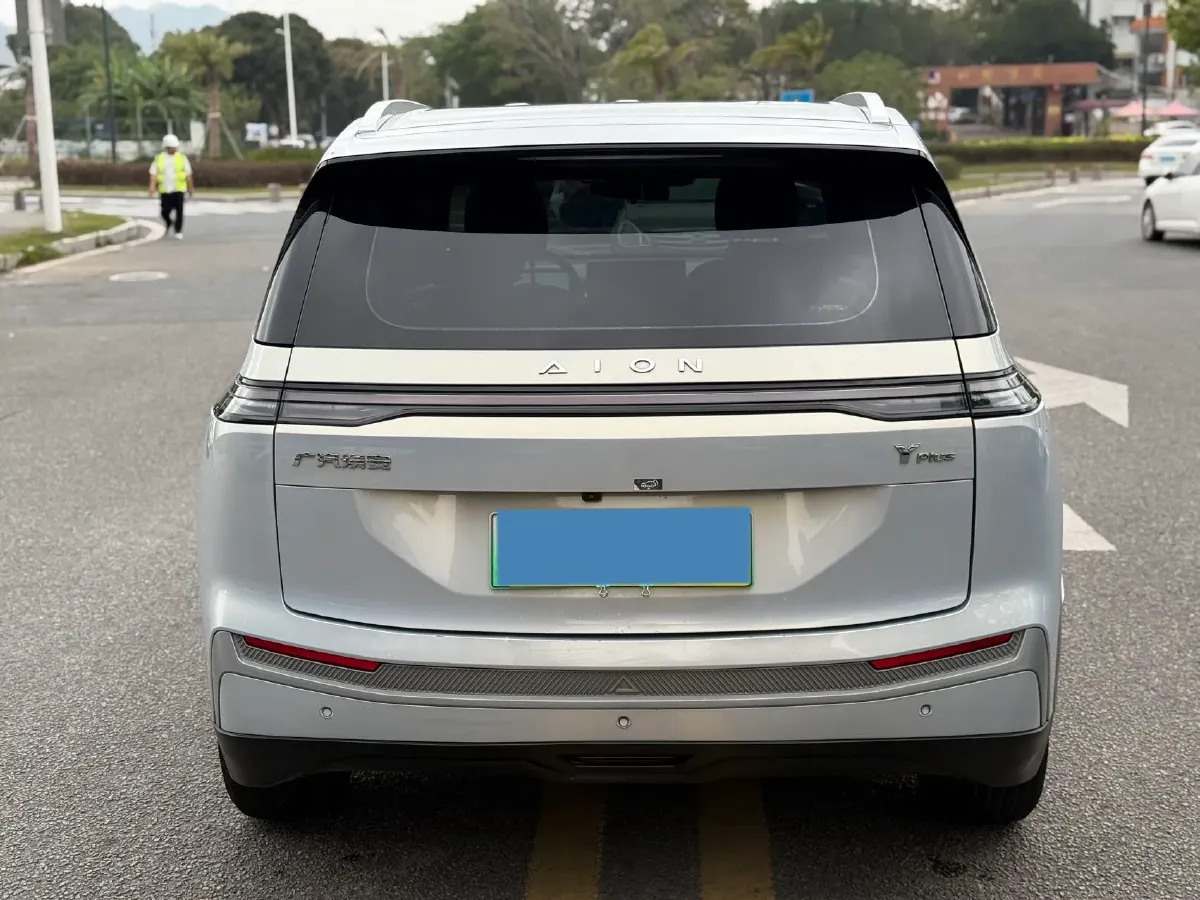 2023 GAC Trumpchi GS4 1.5T 177HP L4 6AT,autocango,china used car exporter,china ev exporter,chinese used car exporter,chinese used ev exporter