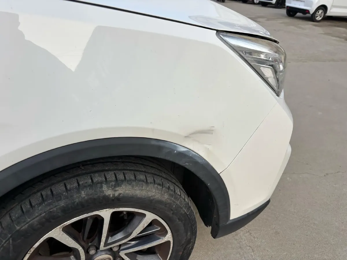 2019 BaoJun 730 1.5L 112HP L4 6MT,autocango,china used car exporter,china ev exporter,chinese used car exporter,chinese used ev exporter
